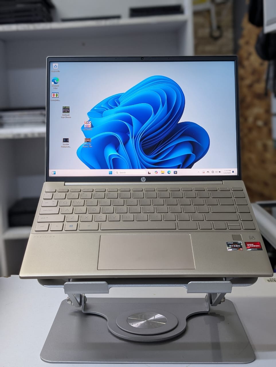 HP PAVILION AERO