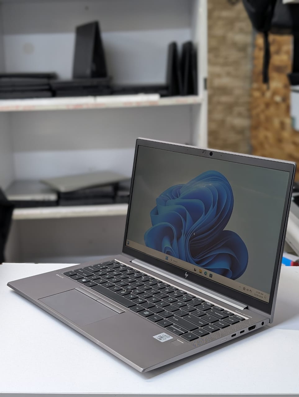 HP Z Book 14 G7 Firefly